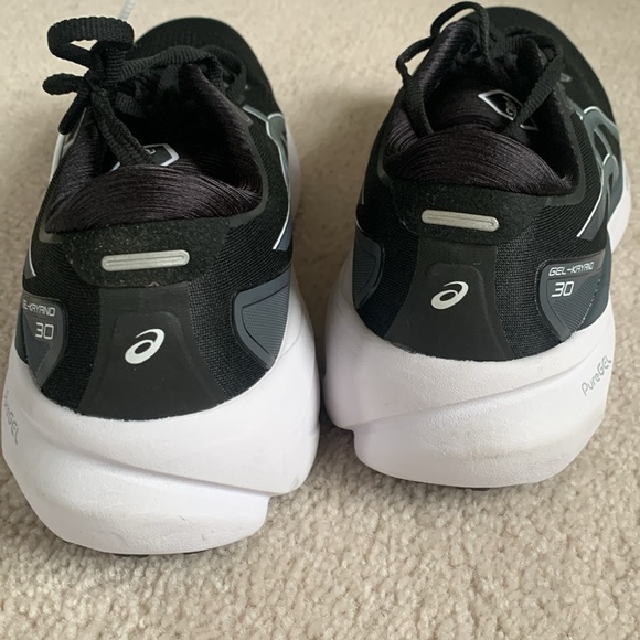 Men’s ASICS Black and White Running Shoes - Picture 3 of 3